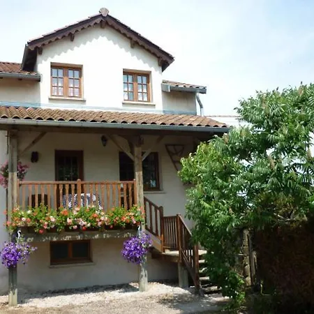 Tatil Evi Confortable A Avec Jardin, Terrasse, Et Proche Stations Thermales De Vittel Et Contrexeville - Fr-1-589-482