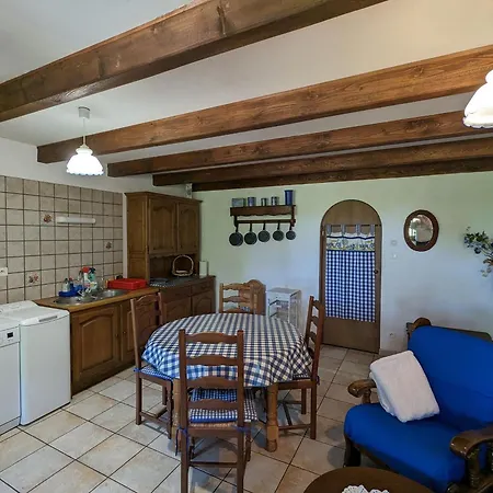 Confortable A Avec Jardin, Terrasse, Et Proche Stations Thermales De Vittel Et Contrexeville - Fr-1-589-482 Tatil Evi Aingeville